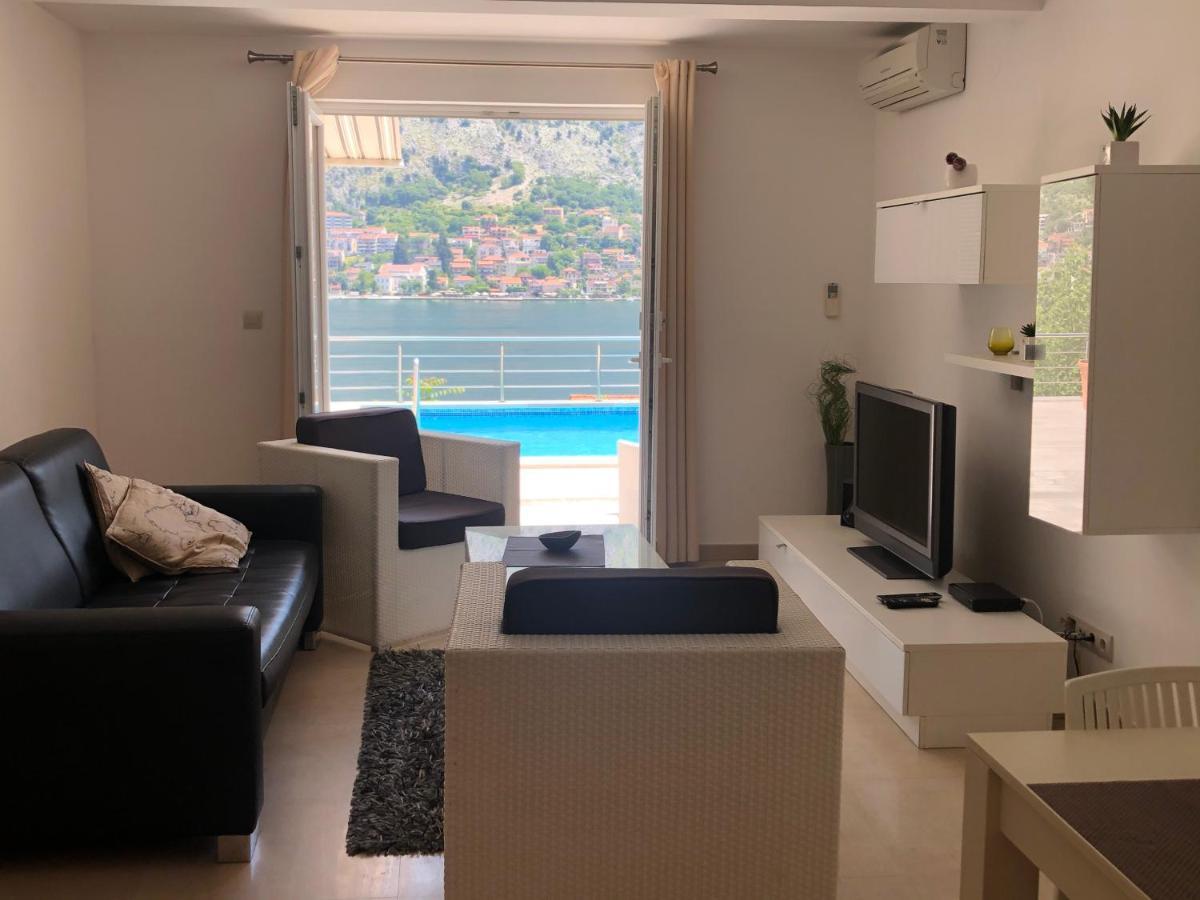Muo Apartments Kotor Eksteriør bilde