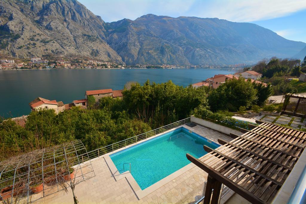 Muo Apartments Kotor Eksteriør bilde