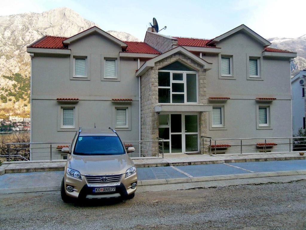 Muo Apartments Kotor Eksteriør bilde